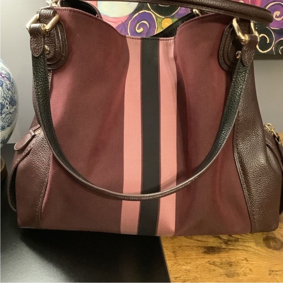 Coach Edi Shoulder Bag - Picture 6 of 13